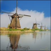 Les Moulins     ROTTERDAM